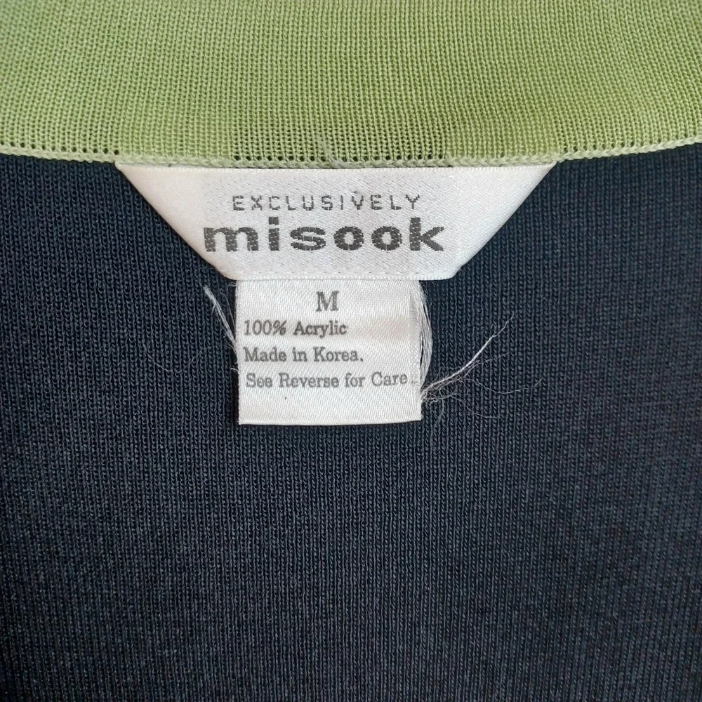 Misook exclusively open